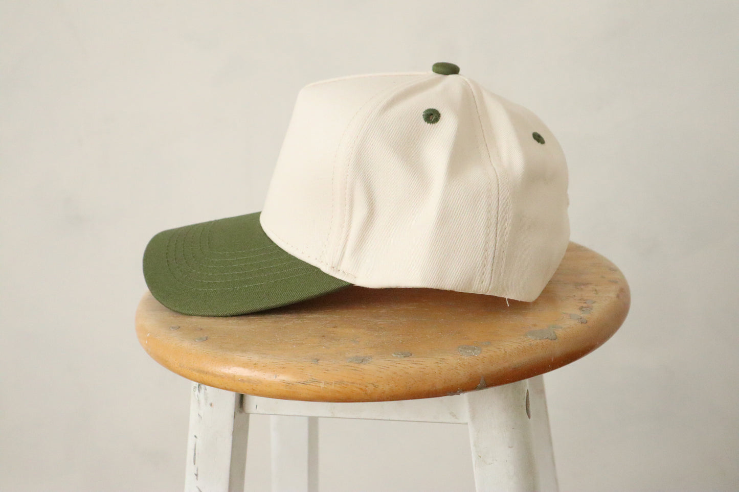 Wholesale Blank Baseball Cap Two Tone Baseball Cap