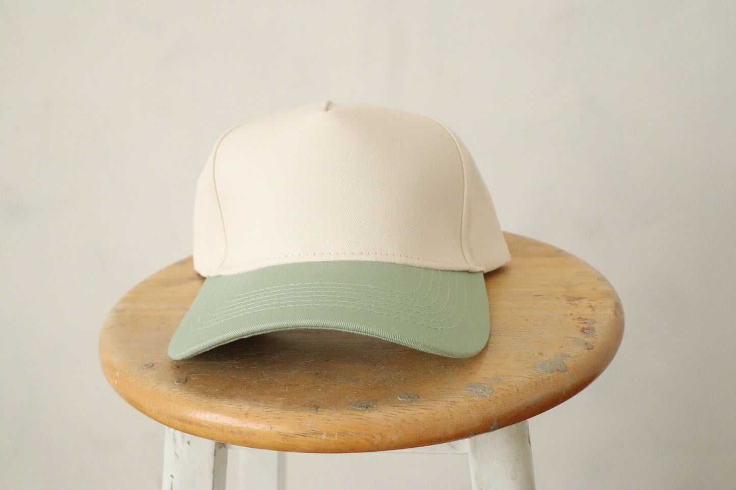 Wholesale Blank Baseball Cap Two Tone Baseball Cap